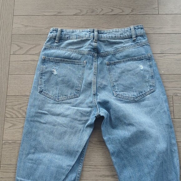 Refuge Light Blue Distressed Mom Jeans - Size 5 BNWOT - Picture 6 of 6